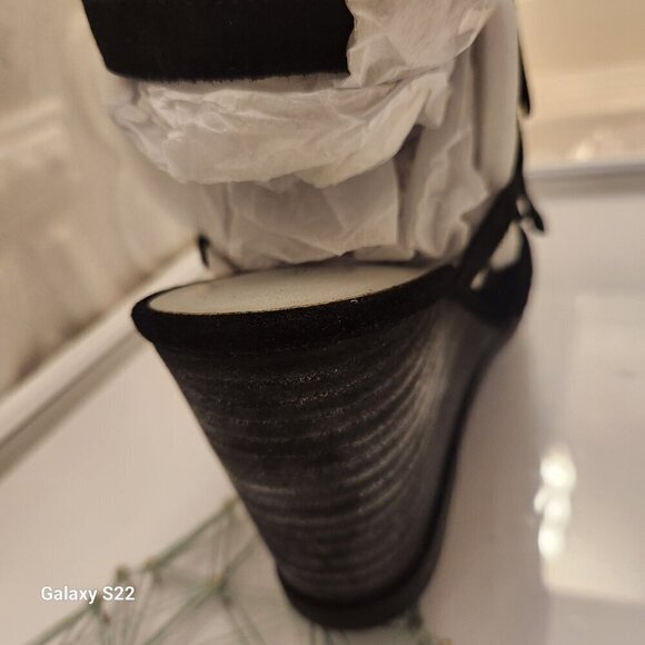 NWT Very Volatile Notion Black Suede Size 9, NIB - Picture 5 of 10